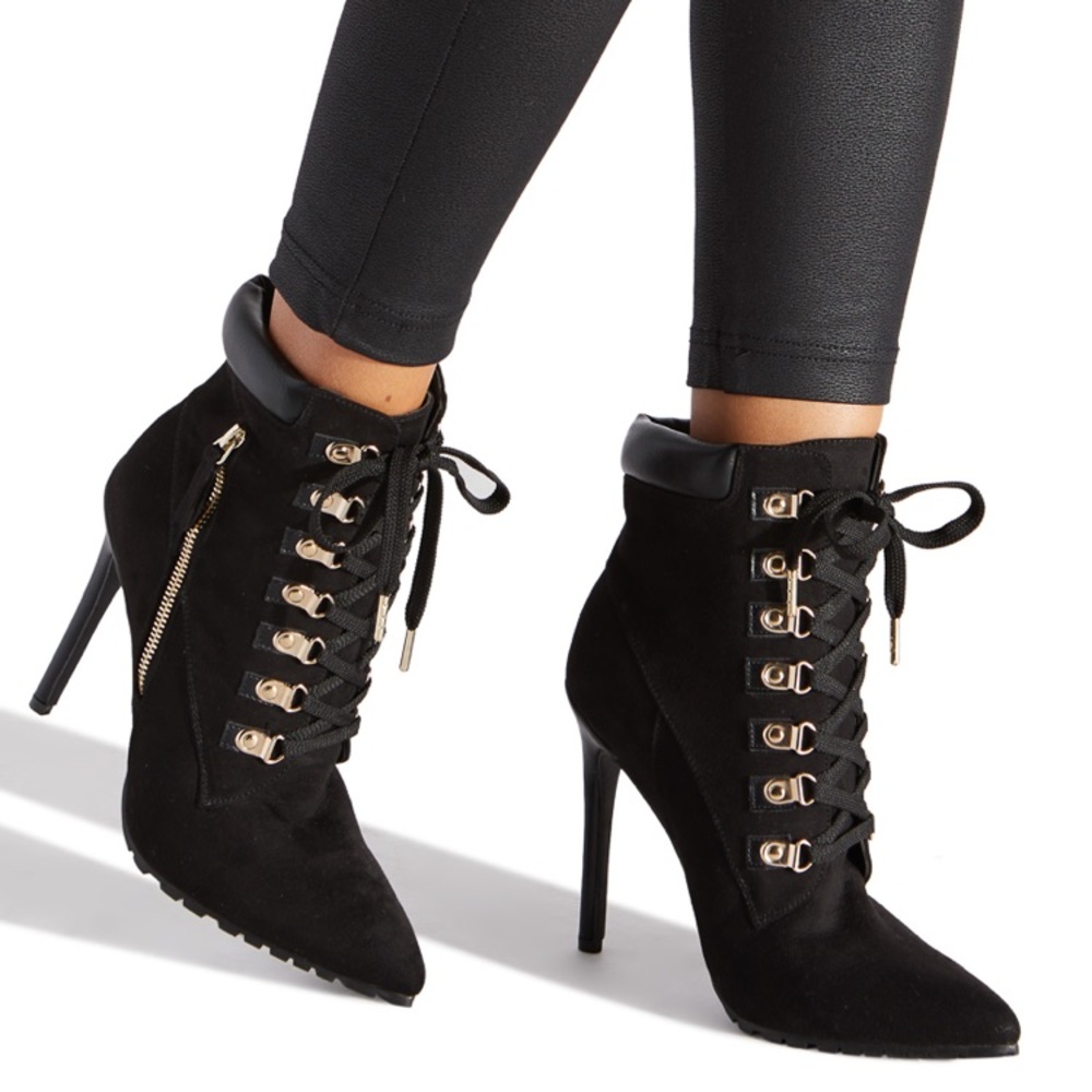 Booties size 8. Wore them once